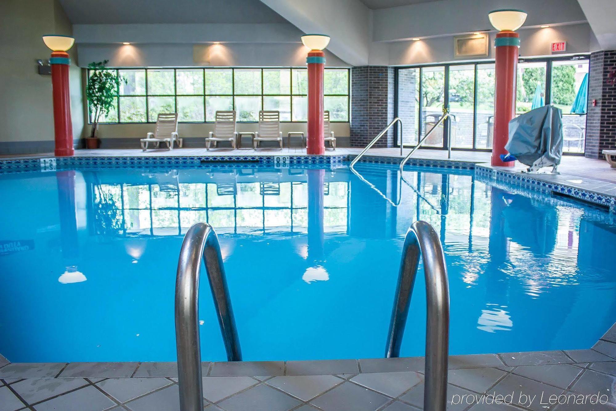 Country Inn & Suites By Radisson, Erie, Pa Kearsarge エクステリア 写真
